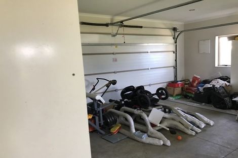 Photo of property in 15a Vine Street, Mangere East, Auckland, 2024