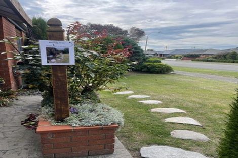 Photo of property in 53 Mauger Drive, Heathcote Valley, Christchurch, 8022