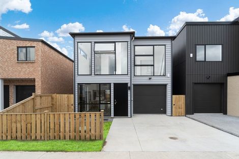 Photo of property in 17 Coast Garden Drive, Hobsonville, Auckland, 0616