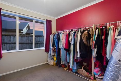 Photo of property in 22 Coleraine Drive, Rototuna, Hamilton, 3210