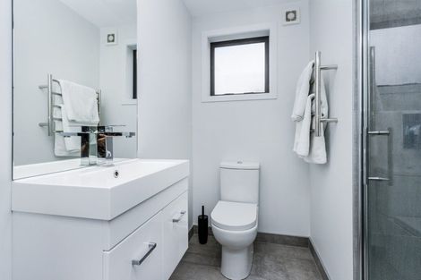 Photo of property in 1 Carder Court, Hobsonville, Auckland, 0618