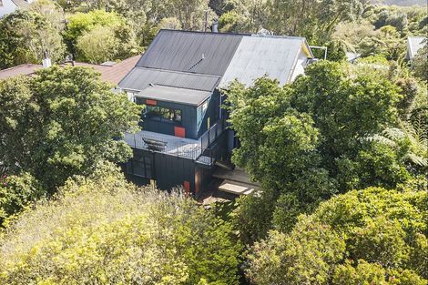 Photo of property in 4 Maldive Street, Khandallah, Wellington, 6035