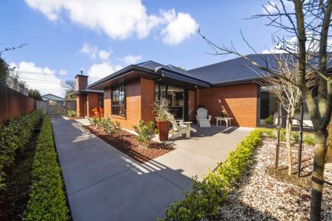 Photo of property in 7 Cameron Street, Hawera, 4610