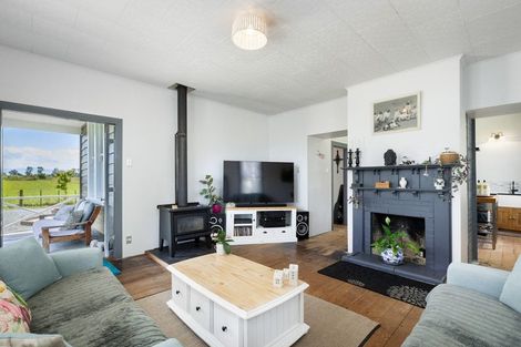 Photo of property in 446 State Highway 25, Waitakaruru, Thames, 3576