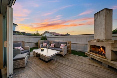 Photo of property in 20b Moohan Street, Wainuiomata, Lower Hutt, 5014