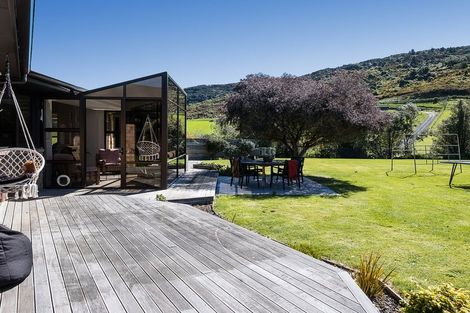 Photo of property in 300 Tirohanga Road, North Taieri, Mosgiel, 9092