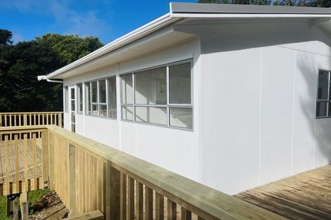 Photo of property in 35 Miro Road, Palm Beach, Waiheke Island, 1081