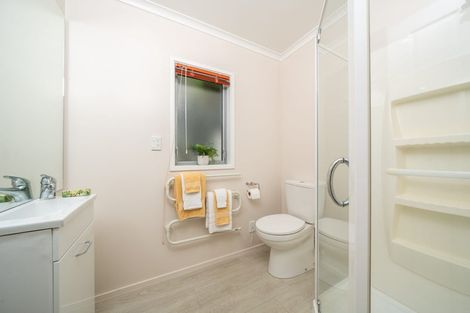 Photo of property in 4 Handly Grove, Churton Park, Wellington, 6037