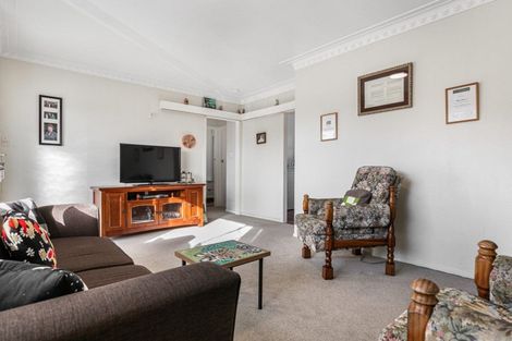 Photo of property in 2/123 Taylor Street, Blockhouse Bay, Auckland, 0600