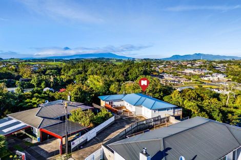 Photo of property in 13f York Crescent, Westown, New Plymouth, 4310