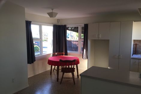 Photo of property in 2/211 Withells Road, Avonhead, Christchurch, 8042