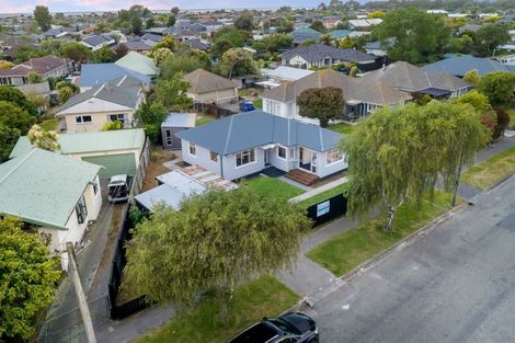 Photo of property in 21 Marriotts Road, North New Brighton, Christchurch, 8083