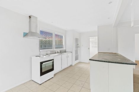Photo of property in 12 Mchardy Place, Glenfield, Auckland, 0627