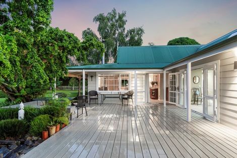 Photo of property in 42 Kayelene Place, Omokoroa, 3114