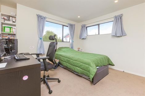 Photo of property in 14d Medina Place, Half Moon Bay, Auckland, 2012