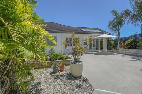 Photo of property in 11 Ngarimu Heights Row, Ngarimu Bay, Thames, 3575