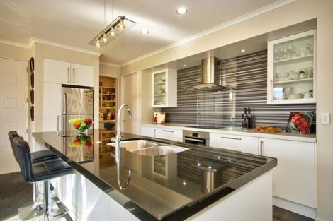 Photo of property in 10 Coburn Place, Lake Hayes, Queenstown, 9304