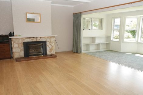 Photo of property in 369 Te Moana Road, Waikanae, 5036