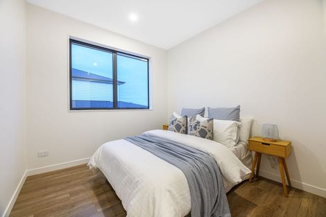 Photo of property in 49 Kewa Road, Albany Heights, Auckland, 0632