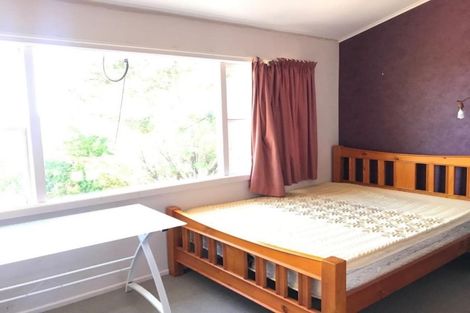 Photo of property in 30 William Souter Street, Forrest Hill, Auckland, 0620