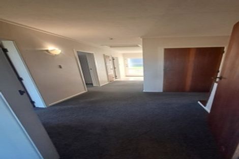 Photo of property in 5 Mulberry Street, Maungaraki, Lower Hutt, 5010