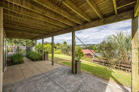 Photo of property in 9a Pendene Place, Forrest Hill, Auckland, 0620