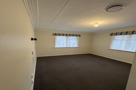 Photo of property in 35 Quarry Road, Green Island, Dunedin, 9018