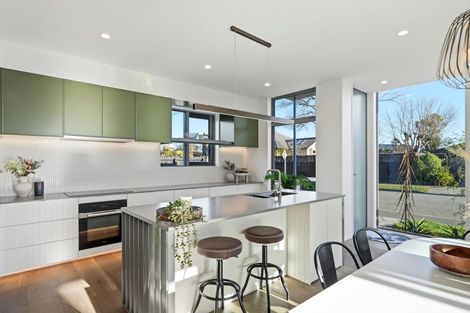 Photo of property in 1/42 Browns Road, St Albans, Christchurch, 8014