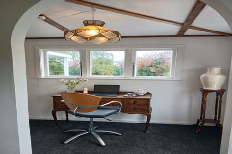 Photo of property in 165 Cambridge Street, Levin, 5510