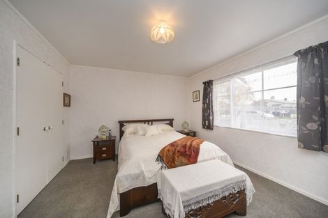 Photo of property in 24 Haydon Street, Roslyn, Palmerston North, 4414