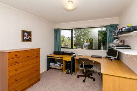 Photo of property in 1 Dunn Street, Egmont Village, 4372