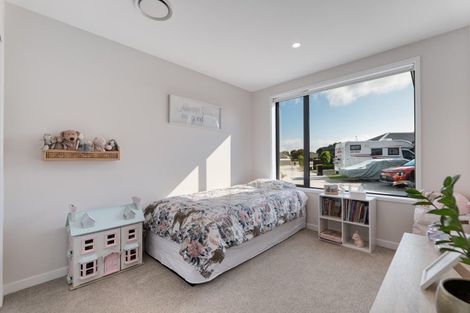 Photo of property in 9 Maara Close, Papamoa Beach, Papamoa, 3118