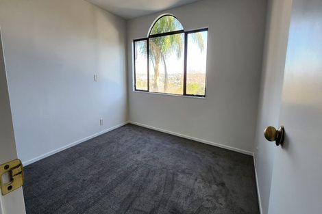 Photo of property in 2/3a Richards Avenue, Forrest Hill, Auckland, 0620