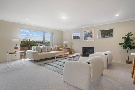 Photo of property in 21 Ridge Valley Drive, Browns Bay, Auckland, 0630