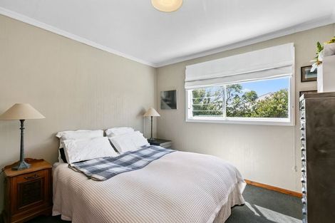 Photo of property in 60 Creswick Terrace, Northland, Wellington, 6012