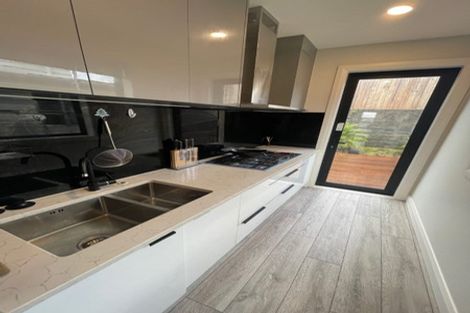 Photo of property in 8 Cavalli Road, Long Bay, Auckland, 0630