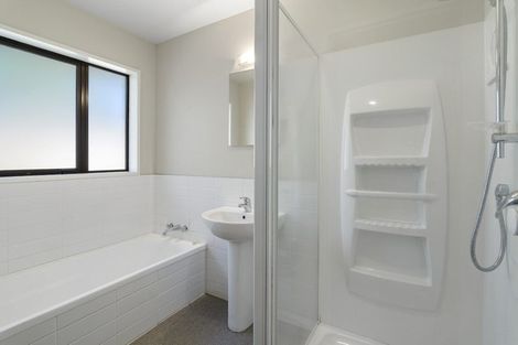 Photo of property in 2/80b Jeffreys Road, Fendalton, Christchurch, 8052