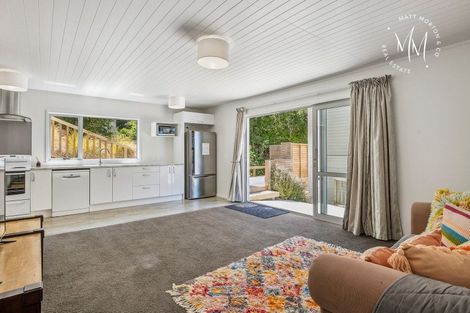 Photo of property in 16 Cosy Dell Road, North Dunedin, Dunedin, 9016