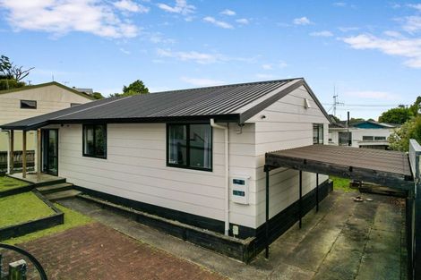 Photo of property in 86 Whatawhata Road, Dinsdale, Hamilton, 3204