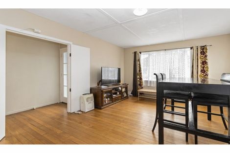 Photo of property in 2 Armstrong Street, Huntly, 3700