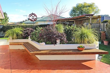 Photo of property in 10 Rutland Place, Taradale, Napier, 4112