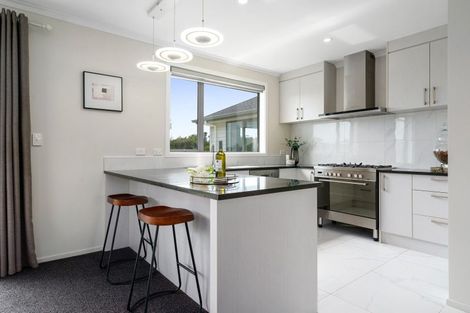 Photo of property in 15 Hehan Close, Cambridge, 3434