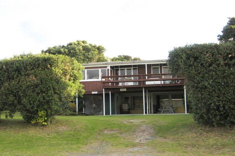 Photo of property in 165 Patuwai Drive, Whangamata, 3620