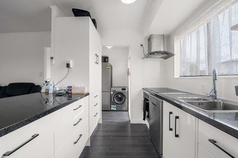 Photo of property in 33 Sunrise Avenue, Owhata, Rotorua, 3010