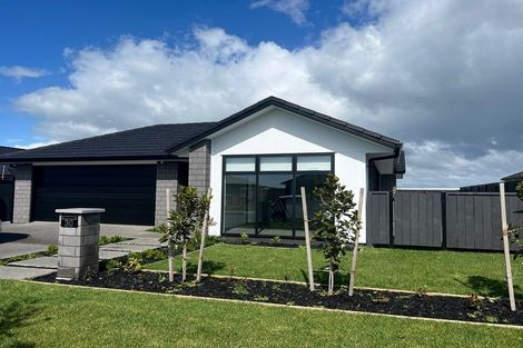 Photo of property in 30 Kaiora Drive, Papamoa Beach, Papamoa, 3118