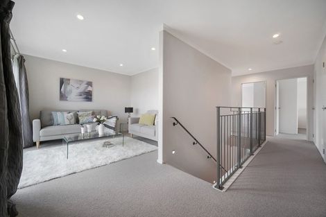 Photo of property in 32 Wawatai Drive, Karaka, Papakura, 2113