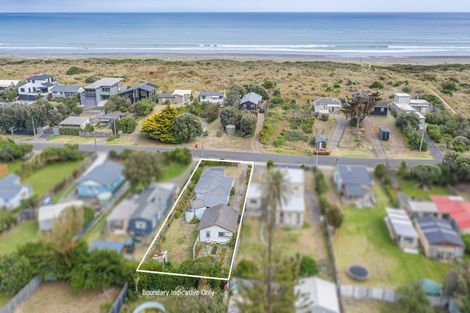 Photo of property in 86 Rua Avenue, Waitarere Beach, Levin, 5510