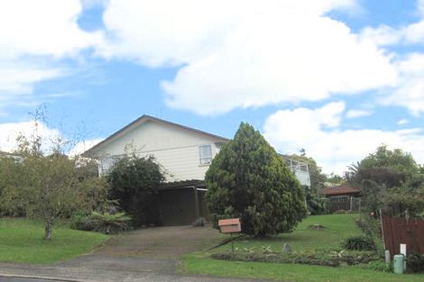 Photo of property in 5 Clunie Place, Highland Park, Auckland, 2010