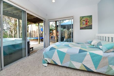 Photo of property in 52a Everard Avenue, Army Bay, Whangaparaoa, 0930