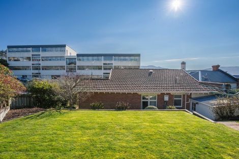 Photo of property in 331 Rattray Street, Dunedin Central, Dunedin, 9016